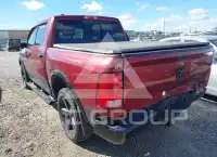 2015 RAM 1500 photo
