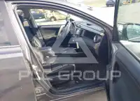 2015 Toyota RAV4 фото