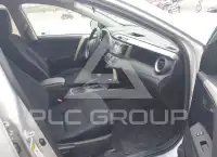 2015 Toyota RAV4 photo