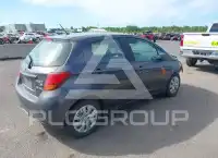 2015 Toyota YARIS photo