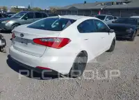 2015 KIA Forte фото