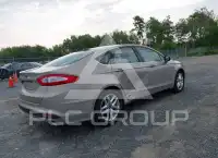 2015 Ford FUSION фото