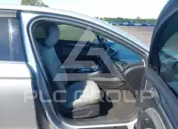 2015 Ford FUSION фото