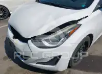 2015 Hyundai Elantra фото