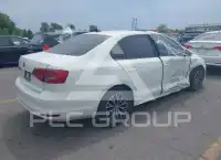 2015 Volkswagen Jetta photo