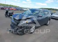 2016 Nissan ROGUE photo