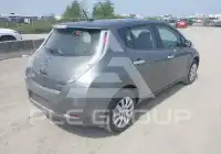 2016 Nissan LEAF photo