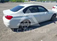 2016 BMW 320 photo