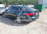 2016 Jaguar XF photo