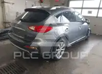 2016 Infinity QX50 photo