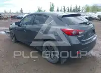 2016 Mazda 3 photo