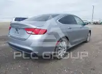 2016 Chrysler 200 фото