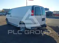 2016 GMC Savana photo
