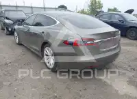 2016 Tesla MODEL S фото