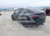 2016 Tesla Model X фото