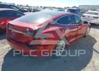 2016 Tesla Model S фото