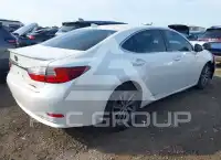 2016 Lexus ES300 photo