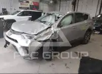 2016 Toyota RAV4 фото