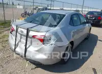 2016 Toyota COROLLA фото