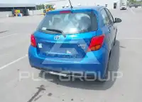 2016 Toyota YARIS фото