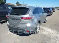 2016 Toyota Highlander photo