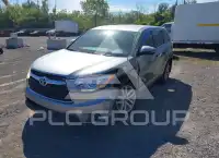 2016 Toyota Highlander photo