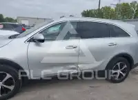 2016 KIA Sorento photo