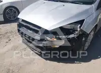 2016 Ford FOCUS фото