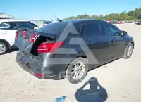 2016 Ford FOCUS photo