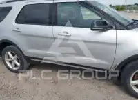 2016 Ford EXPLORER photo