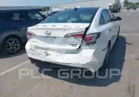 2016 Hyundai Sonata photo