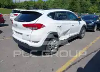 2016 Hyundai Tucson photo