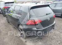 2016 Volkswagen GTI photo