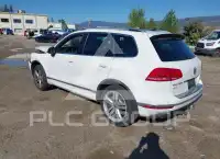 2016 Volkswagen Touareg фото