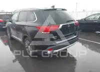 2017 Mitsubishi OUTLANDER photo