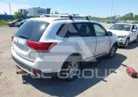 2017 Mitsubishi OUTLANDER фото