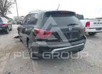 2017 Nissan PATHFINDER фото