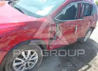 2017 Nissan ROGUE photo