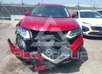 2017 Nissan ROGUE photo