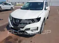 2017 Nissan ROGUE photo