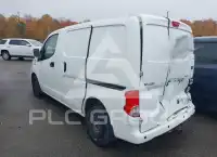 2017 Nissan NV 200 фото