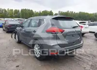 2017 Nissan ROGUE photo