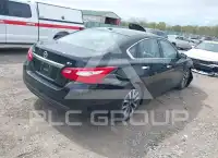2017 Nissan ALTIMA photo