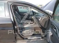 2017 Infinity QX30 фото