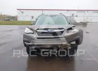 2017 Subaru Forester photo