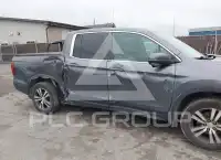 2017 Honda RIDGELINE photo