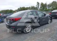 2017 Mazda 3 фото