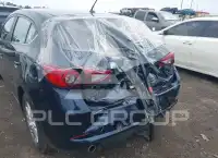 2017 Mazda 3 фото