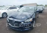2017 Mazda 3 фото