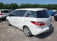 2017 Mazda 5 photo